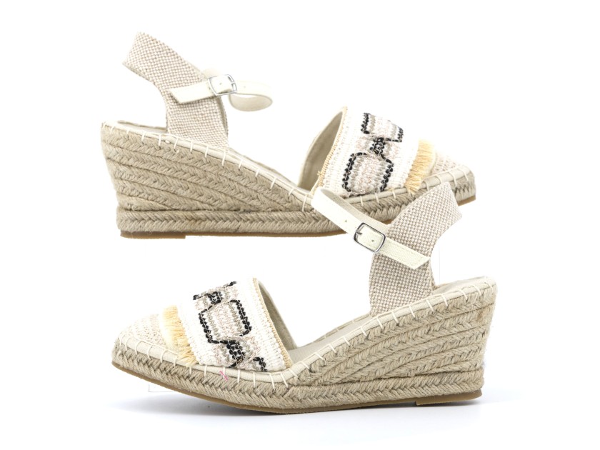 Cuña baja RENATTA beige